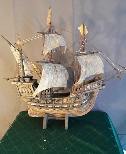 Wooden military sailing ship - military,